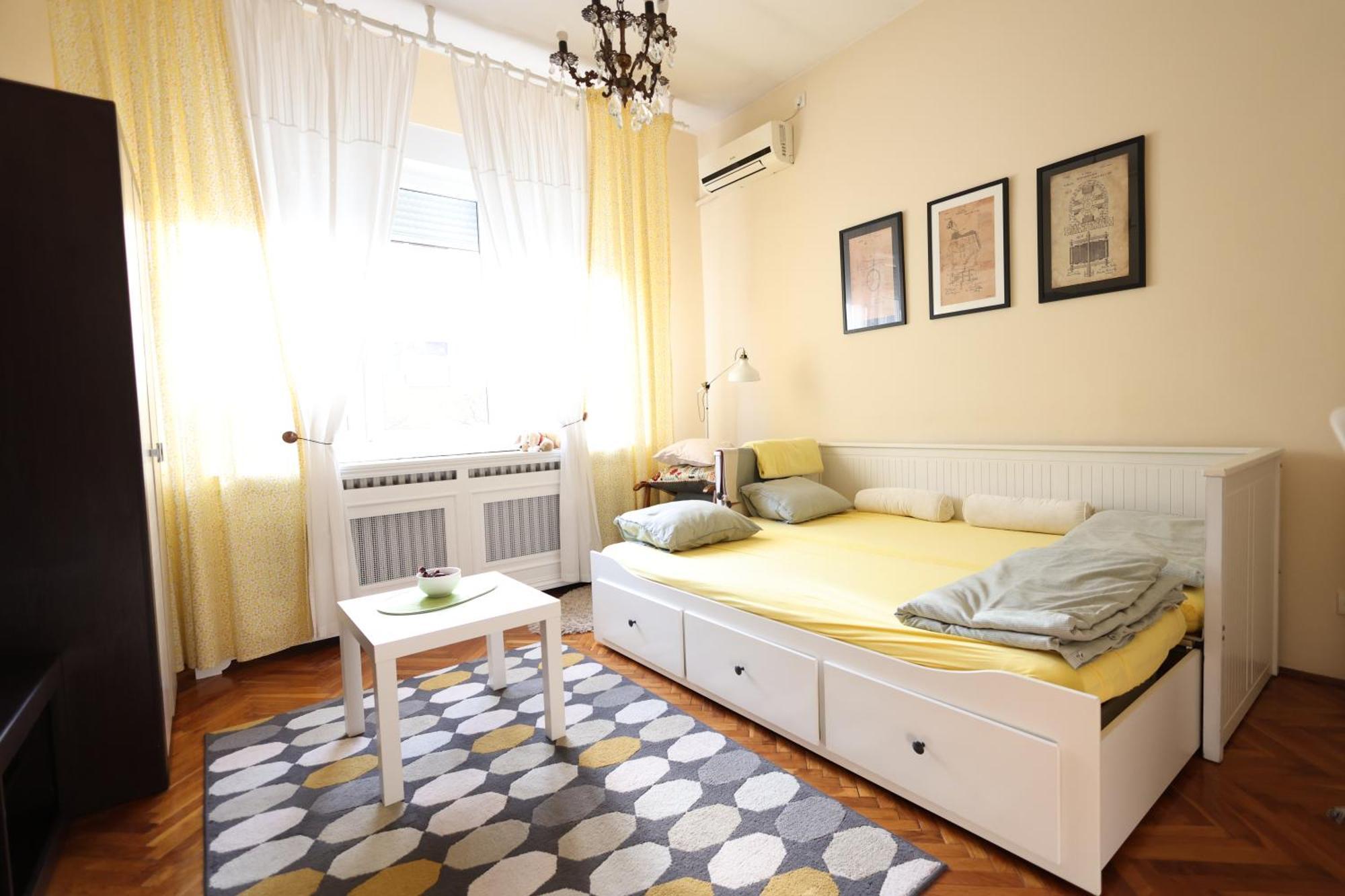 Studio Jasna Novi Sad Ngoại thất bức ảnh