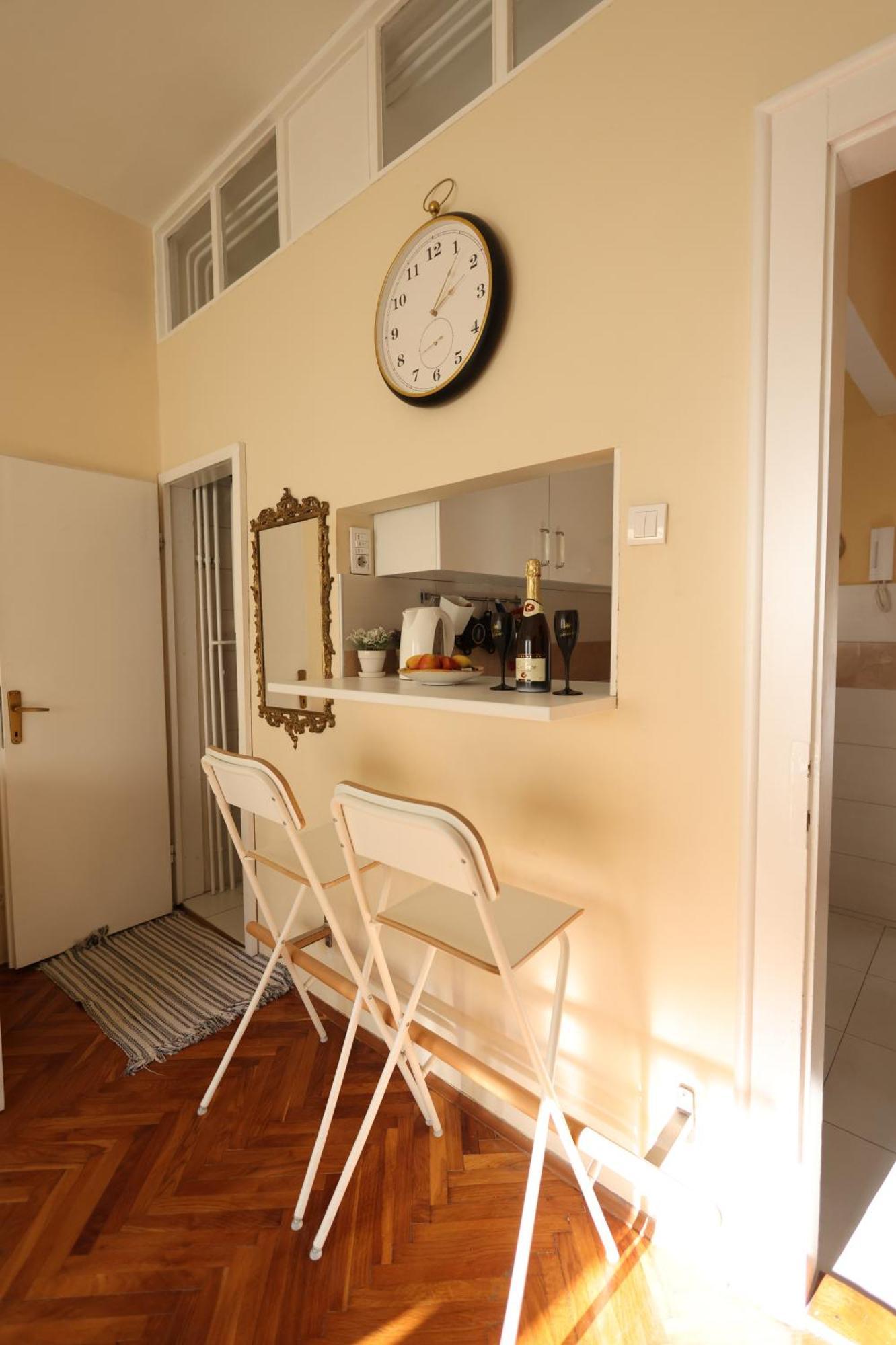 Studio Jasna Novi Sad Ngoại thất bức ảnh